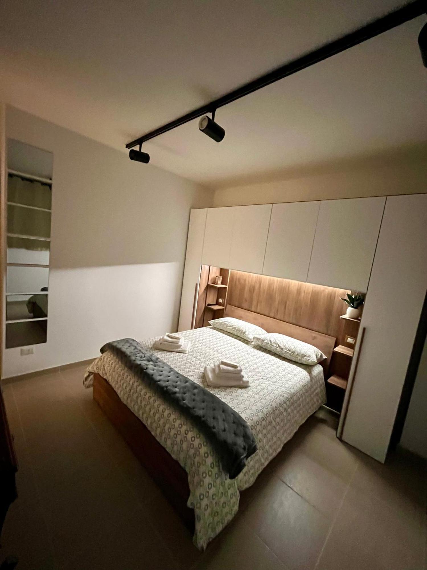 Appartement Santa Chiara à LʼAquila Extérieur photo