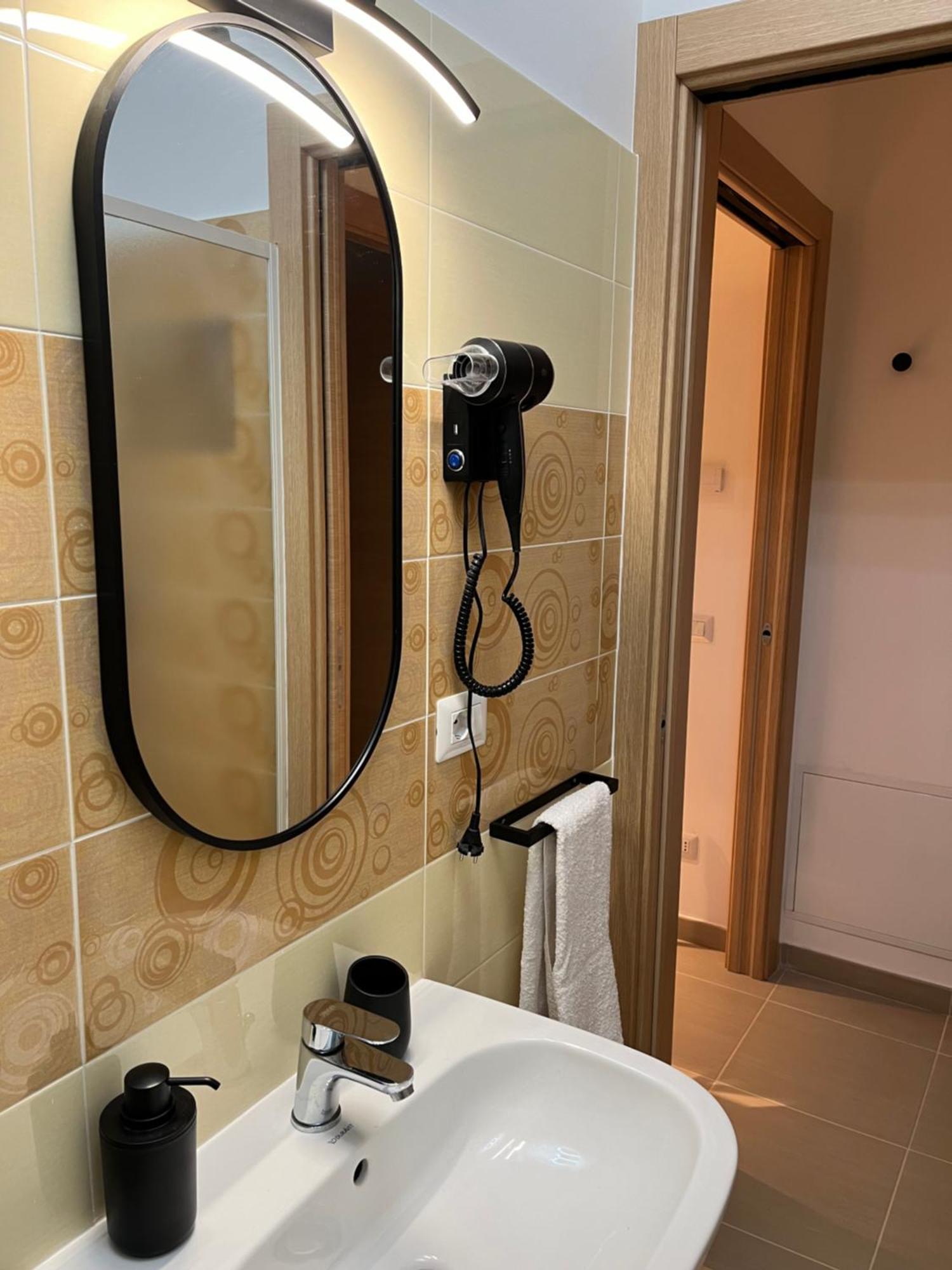 Appartement Santa Chiara à LʼAquila Extérieur photo